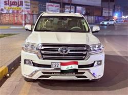 تۆیۆتا لاند کروزەر